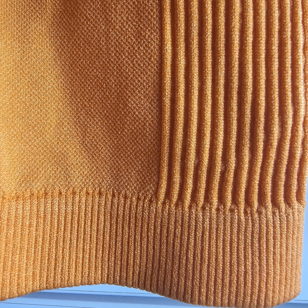 ✨ 3/$20✨ Ribbed Micro Seemless  Active Shorts - Picture 5 of 7